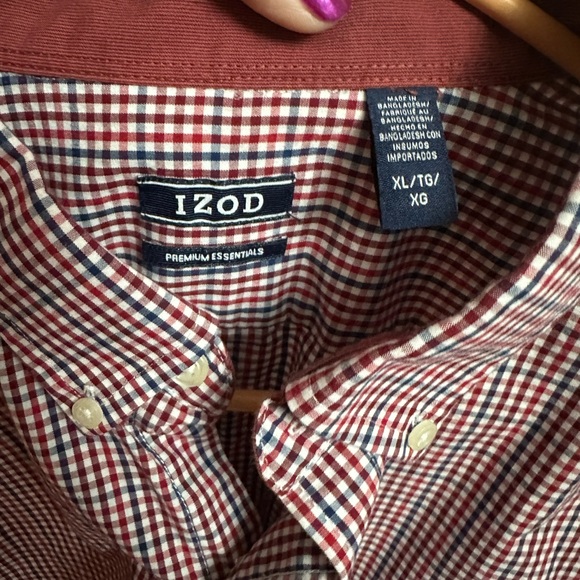 XL red and black plaid Izod button down men's shirt - Picture 3 of 4
